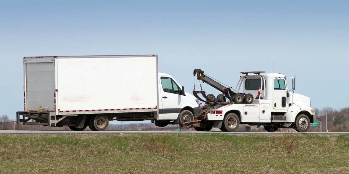 What to Expect from a Professional Heavy Duty Towing Company in Austell
